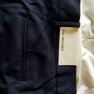 NWT Ann Taylor navy seasonless stretch Trouser pant - Sz 8